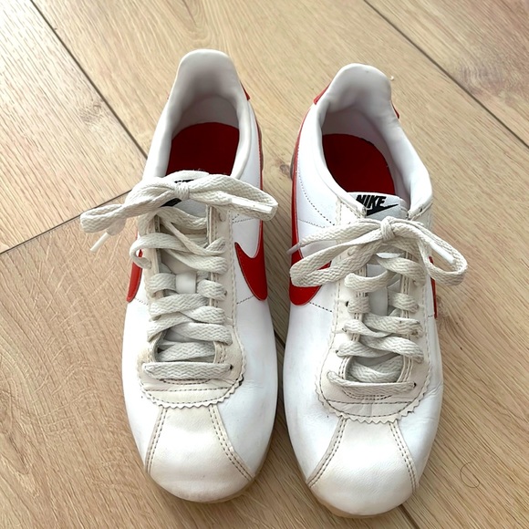 nike cortez poshmark